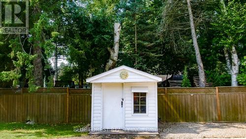 25172 Talbot Line, West Elgin (West Lorne), ON - Outdoor