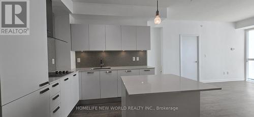 2801 - 9 Bogert Avenue, Toronto (Lansing-Westgate), ON - Indoor Photo Showing Kitchen With Upgraded Kitchen