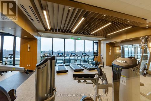 2922 - 585 Bloor Street E, Toronto (North St. James Town), ON - Indoor Photo Showing Gym Room