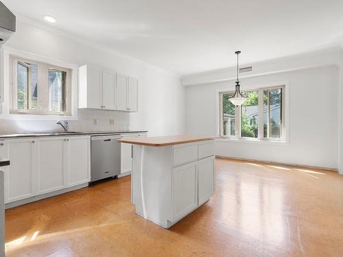 Kitchen - 290 Av. Thrush, Dorval, QC - Indoor Photo Showing Kitchen