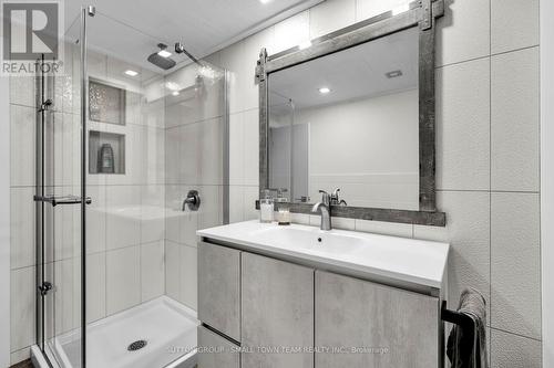 213 Pryde Boulevard, South Huron (Exeter), ON - Indoor Photo Showing Bathroom