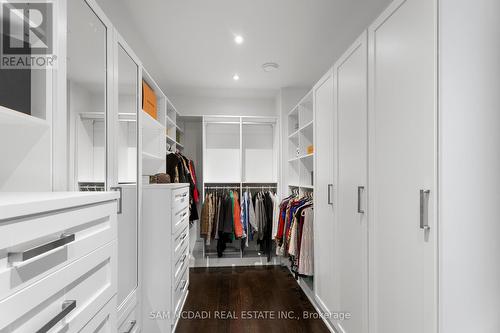 1649 Birchwood Drive, Mississauga, ON - Indoor With Storage