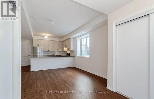 101 - 20 Halliford Place E, Brampton (Bram East), ON - Indoor Photo Showing Kitchen