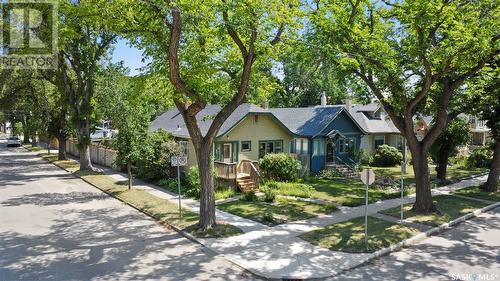 734 5Th Avenue N, Saskatoon, SK - Outdoor