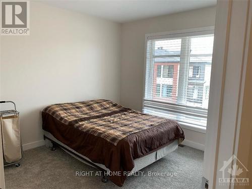 669 Corporal, Ottawa, ON - Indoor Photo Showing Bedroom