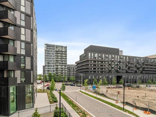 203-30 Tretti Way, Toronto, ON - Outdoor With Balcony