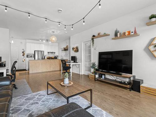 Overall view - 101-1551 Rue Du Centre, Montréal (Le Sud-Ouest), QC - Indoor Photo Showing Living Room