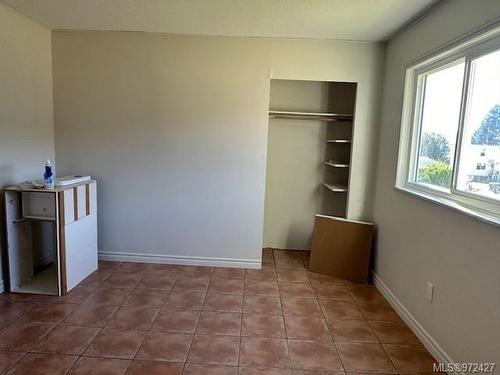 208-7450 Rupert St, Port Hardy, BC - Indoor Photo Showing Other Room