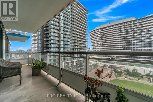 801 - 2560 Eglinton Avenue W, Mississauga (Central Erin Mills), ON - Outdoor With Balcony