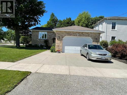 17 Cambria Road S, Goderich (Goderich Town), ON - Outdoor