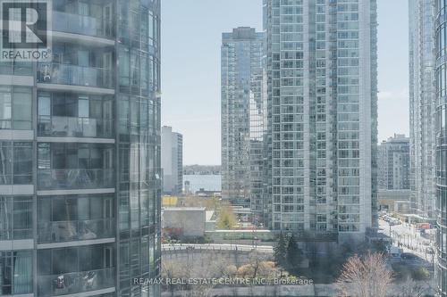 1019 - 20 Blue Jays Way, Toronto (Waterfront Communities), ON - Outdoor