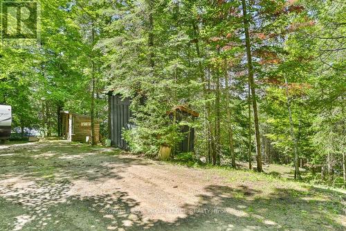 1092 1096 Ridge Lane, North Frontenac, ON - Outdoor