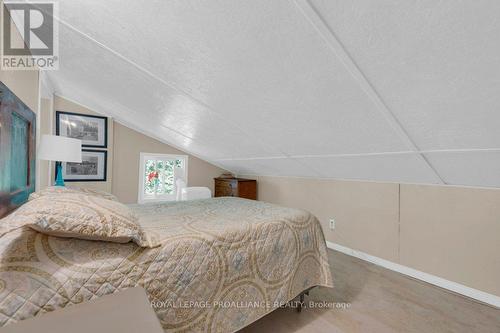 1092 1096 Ridge Lane, North Frontenac, ON - Indoor Photo Showing Bedroom