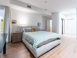 Master bedroom - 