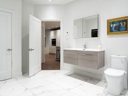 Ensuite bathroom - 