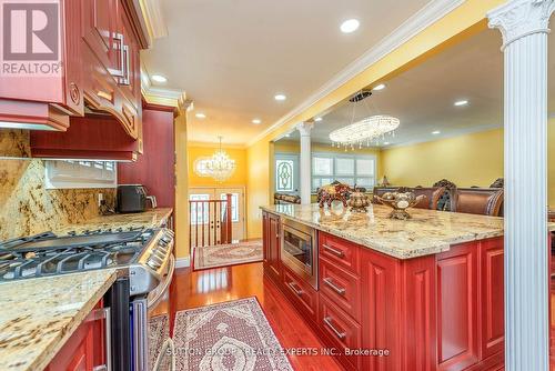 7074 Magic Court, Mississauga (Malton), ON - Indoor Photo Showing Kitchen