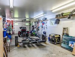 Garage - 