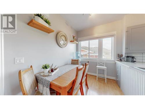 5517 Sumac Street, Oliver, BC - Indoor Photo Showing Dining Room