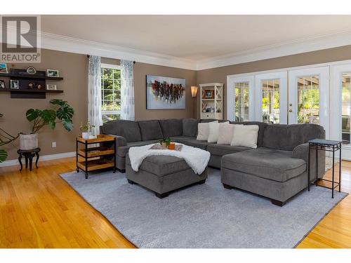 1920 Laurel Street, Terrace, BC - Indoor Photo Showing Living Room