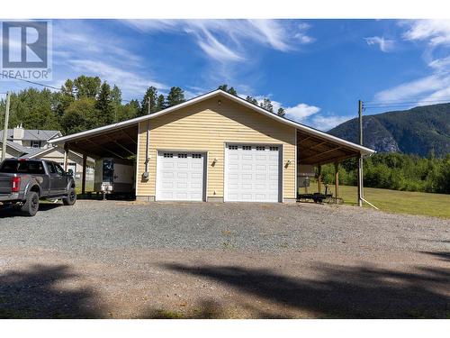 1920 Laurel Street, Terrace, BC - Outdoor