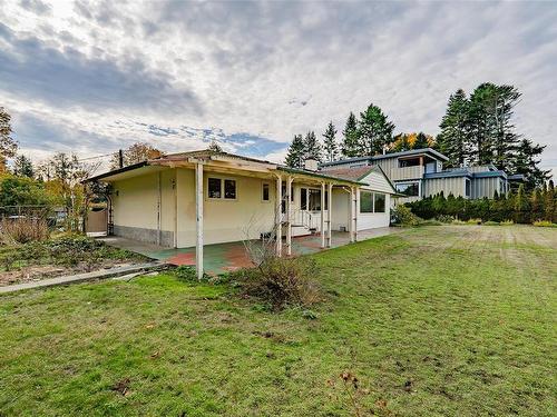 441 Memorial Ave, Qualicum Beach, BC 