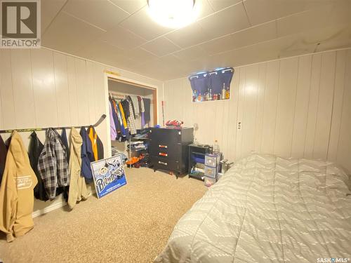 301 Aspen Street, Maple Creek, SK - Indoor Photo Showing Bedroom