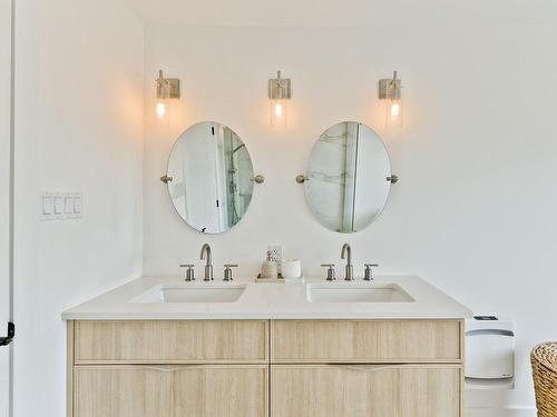 Salle de bains - 1310 Rue Du Papillon-Lune, Sherbrooke (Fleurimont), QC - Indoor Photo Showing Bathroom