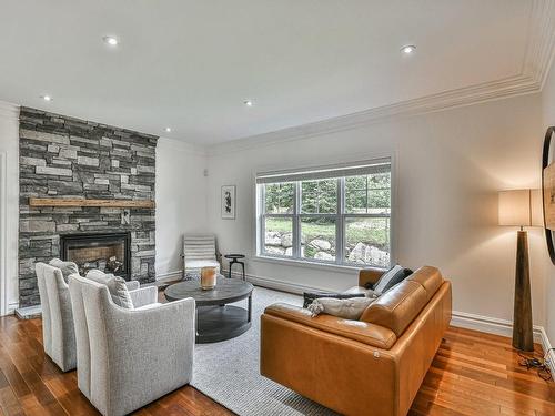 Salon - 78 Rue Du Sommet, Morin-Heights, QC - Indoor Photo Showing Living Room With Fireplace