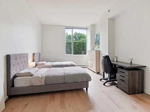 Chambre Ã  coucher principale - 105-201 Ch. Du Golf, Montréal (Verdun/Île-Des-Soeurs), QC - Indoor Photo Showing Bedroom