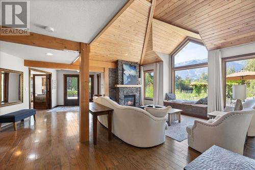 3988 Mcgiverin Road, Fernie, BC - Indoor Photo Showing Living Room With Fireplace