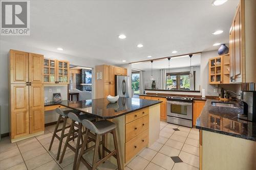 3988 Mcgiverin Road, Fernie, BC - Indoor Photo Showing Kitchen