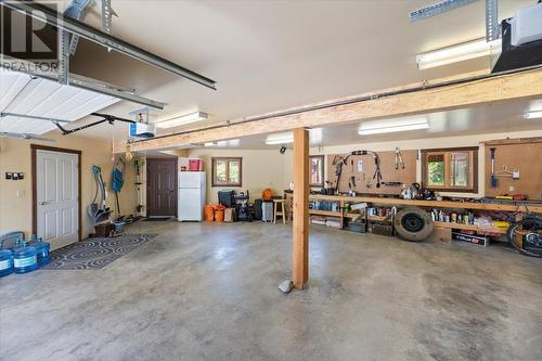 3988 Mcgiverin Road, Fernie, BC - Indoor Photo Showing Garage