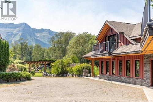 3988 Mcgiverin Road, Fernie, BC - Outdoor With Balcony