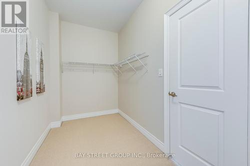 17 - 1812 Burnhamthorpe Road E, Mississauga (Applewood), ON - Indoor