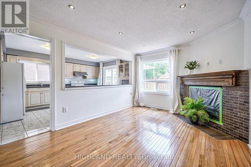 3375 Dovetail Mews, Mississauga, ON - Indoor Photo Showing Other Room With Fireplace