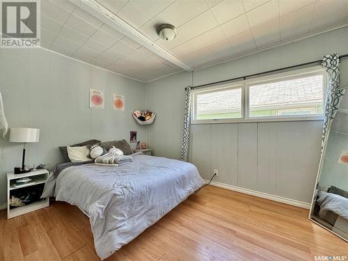 425 Wascana Street, Regina, SK - Indoor Photo Showing Bedroom