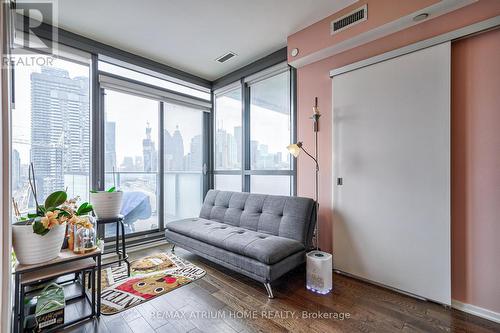 1402 - 16 Bonnycastle Street, Toronto (Waterfront Communities), ON - Indoor Photo Showing Living Room