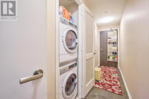 1402 - 16 Bonnycastle Street, Toronto (Waterfront Communities), ON - Indoor Photo Showing Laundry Room