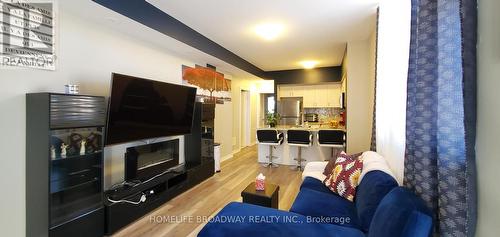 228 - 7 Bellcastle Gate, Whitchurch-Stouffville, ON - Indoor With Fireplace