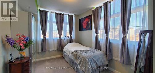 228 - 7 Bellcastle Gate, Whitchurch-Stouffville, ON - Indoor Photo Showing Bedroom