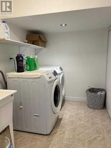 3077 Hawktail Crescent, Mississauga (Churchill Meadows), ON - Indoor Photo Showing Laundry Room