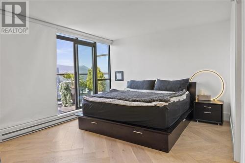 3X02 1331 Alberni Street, Vancouver, BC - Indoor Photo Showing Bedroom