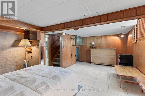 36 Briscoe Street E, London, ON - Indoor Photo Showing Bedroom