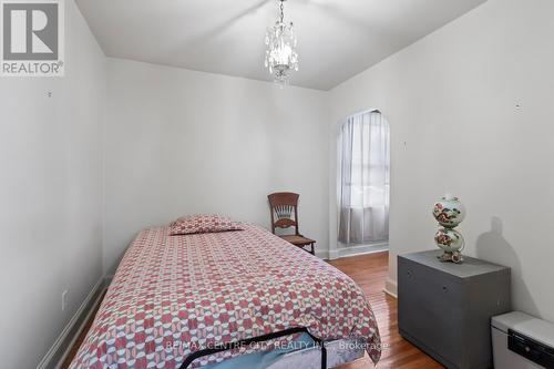 36 Briscoe Street E, London, ON - Indoor Photo Showing Bedroom