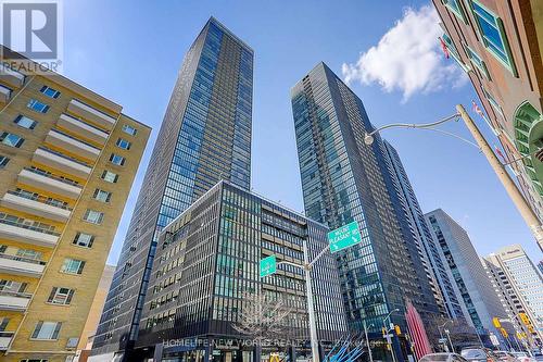 406 - 101 Charles Street E, Toronto (Church-Yonge Corridor), ON - Outdoor With Balcony With Facade