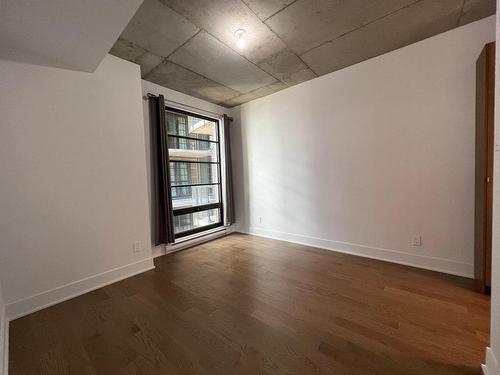 Master bedroom - 409-1320 Rue Olier, Montréal (Le Sud-Ouest), QC - Indoor Photo Showing Other Room