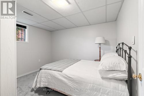 48 Tumbleweed Crescent, London, ON - Indoor Photo Showing Bedroom