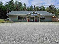 90 Evergreen Drive  Marathon, ON P0T 2E0