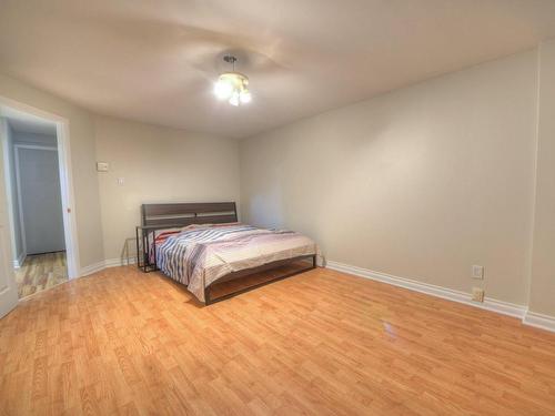 Chambre Ã Â coucher - 7250Z Place Turenne, Brossard, QC - Indoor Photo Showing Bedroom