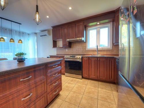 Cuisine - 7250 Place Turenne, Brossard, QC - Indoor Photo Showing Kitchen